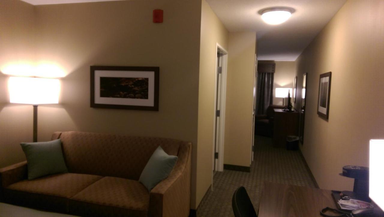 Grandstay Hotel & Suites Delano Exterior foto